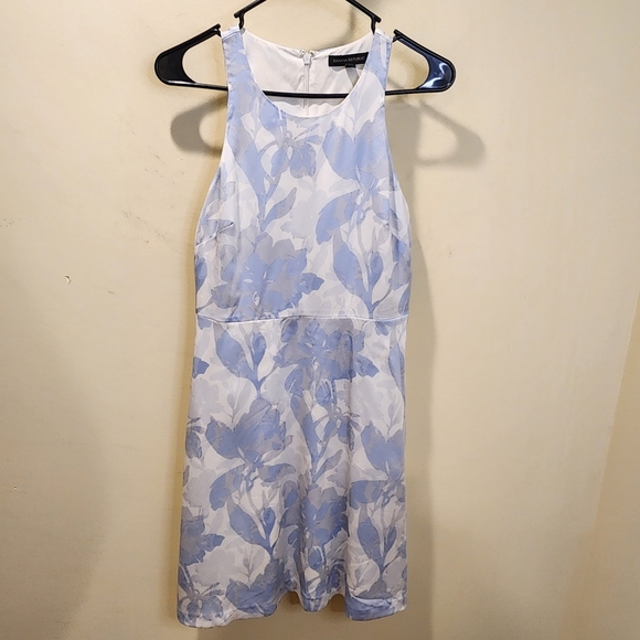 Banana Republic Dresses & Skirts - BANANA REPUBLIC Light Blue Lightweight Floral Sleeveless Formal  Dress S
